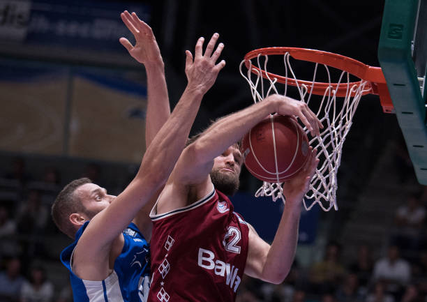 世锦赛的成 世锦赛的成