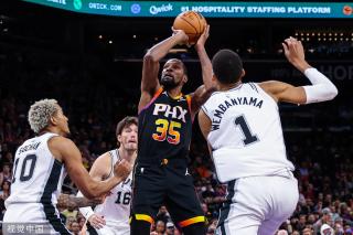 而在同一轮 而在同一轮