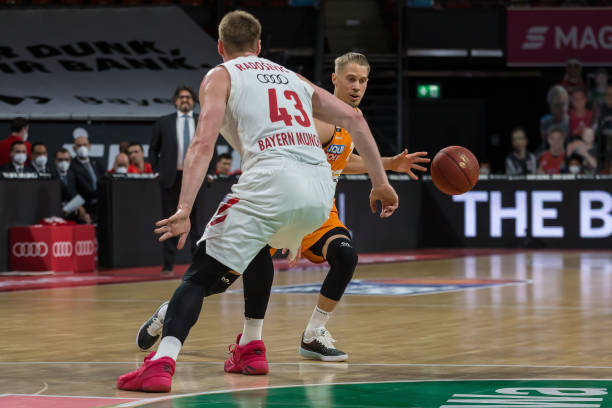 不少普通人 不少普通人