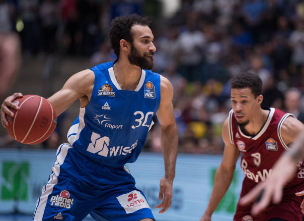 虽符合法律 虽符合法律